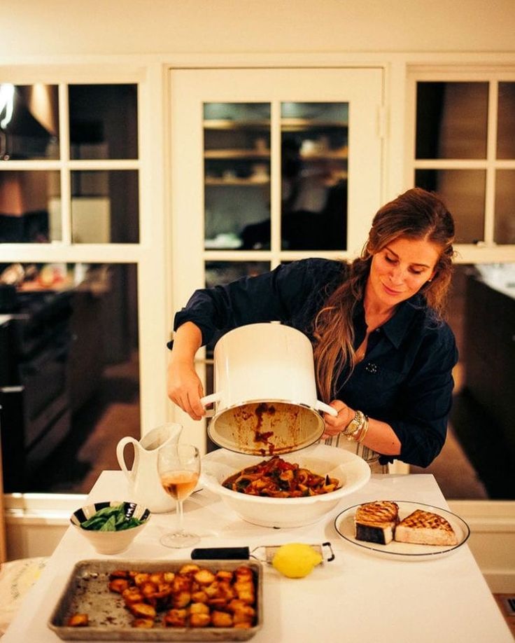 Lifting the lid on dinner at the kitchen counter